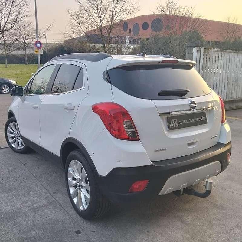 Usado Opel Mokka Excellence 136 CV (100 kW) 2014 Blanco SUV