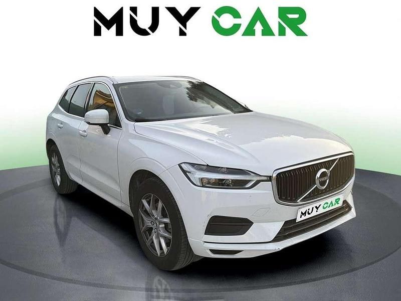 Usado Volvo XC60 Momentum 190 CV (139 kW) 2020 Blanco SUV