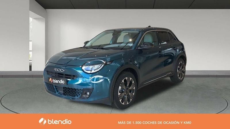 Verde Nuevo 2025 Fiat 600 La Prima SUV | 30.900 € (Caro) - Imagen 1/4