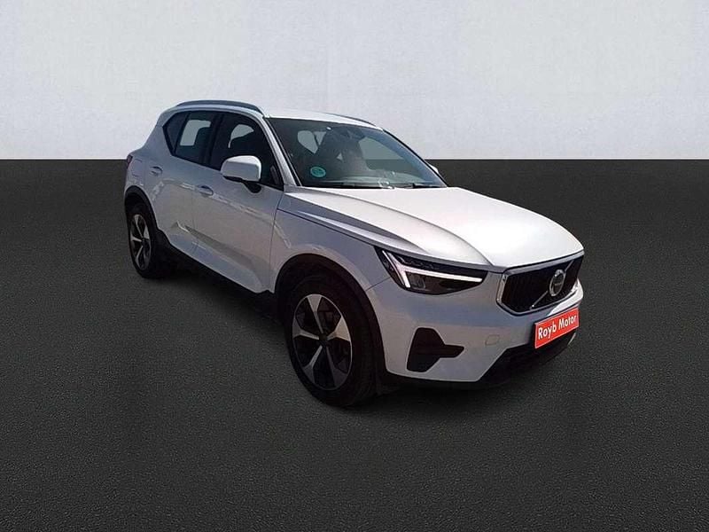 Usado Volvo XC40 Core 129 CV (94 kW) 2023 Blanco SUV