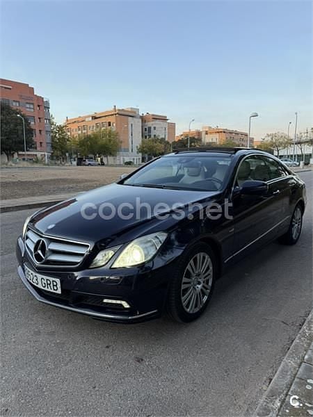 Azul Usado 2009 Mercedes E350 Coupe | 12.900 € (Precio justo) - Imagen 1/4