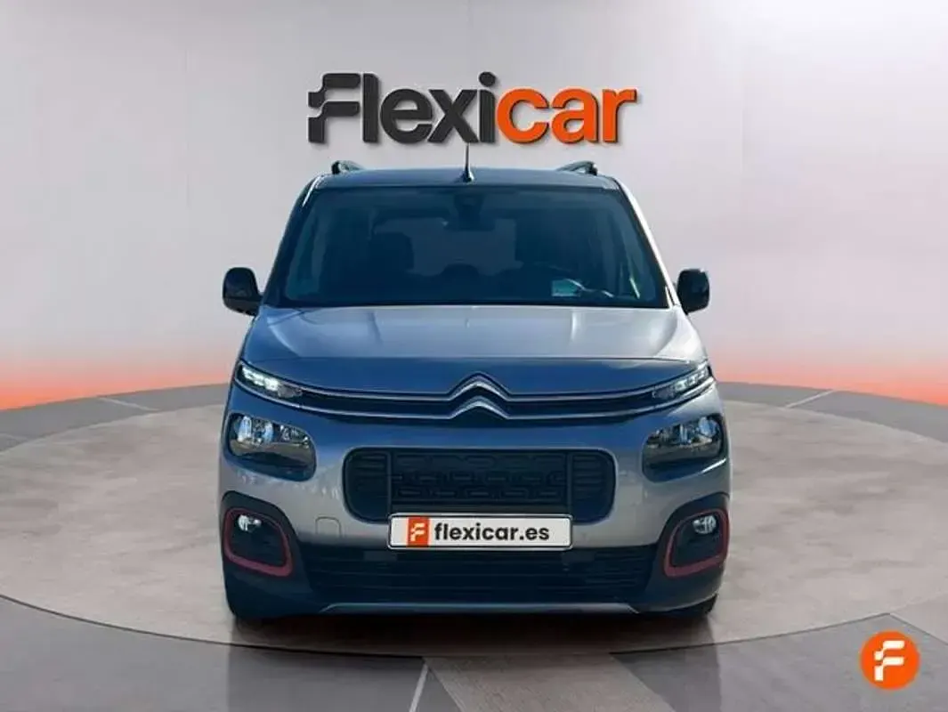 Usado Citroën Berlingo Shine 102 CV (75 kW) 2021 Gris Monovolumen