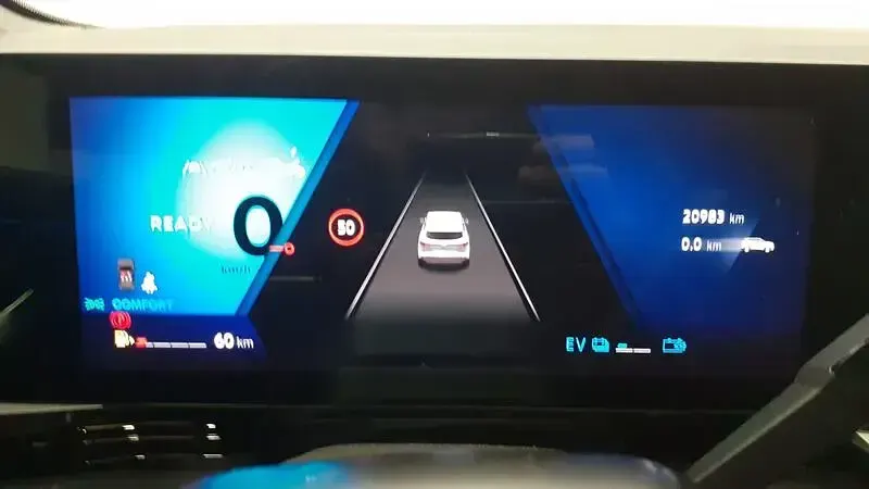 Usado Renault Austral Techno 200 CV (147 kW) 2025 Azul SUV