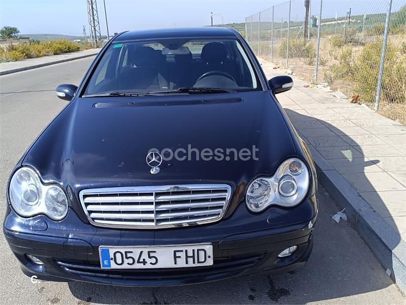 Azul Usado 2006 Mercedes C180 Sport Edition Berlina | 4300 € (Buen precio) - Imagen 1/4