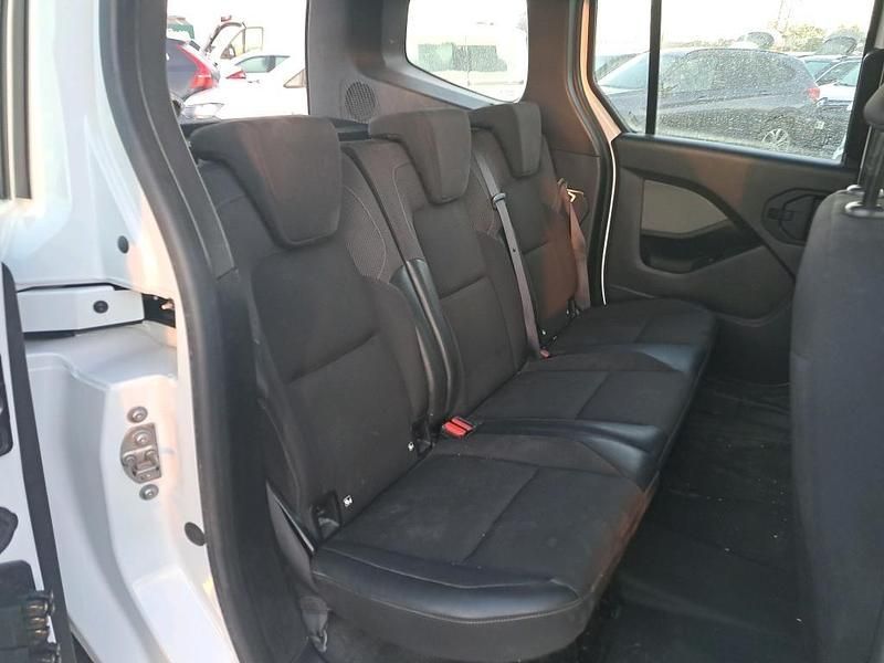 Usado Renault Kangoo Edition One 95 CV (69 kW) 2021 Monovolumen