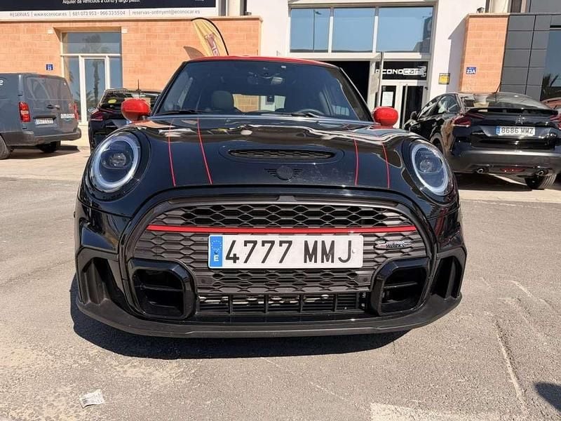 Usado Mini John Cooper Works 231 CV (169 kW) 2023 Negro Utilitario