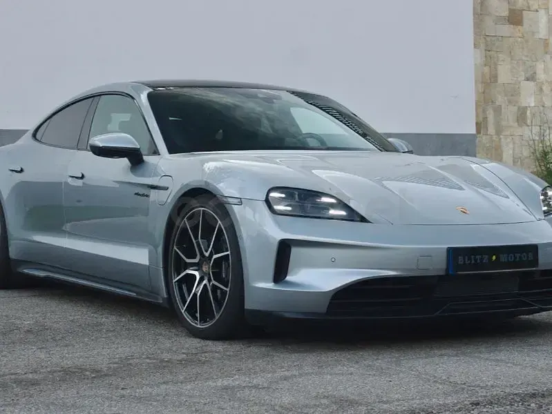 Usado Porsche Taycan 4 319 kW (435 CV) 2024 Eléctrico Berlina