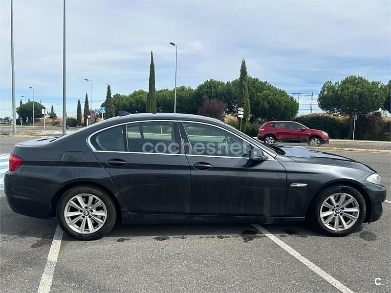 Gris / plata Usado 2011 BMW 525 Berlina | 7500 € (Buen precio) - Imagen 1/4