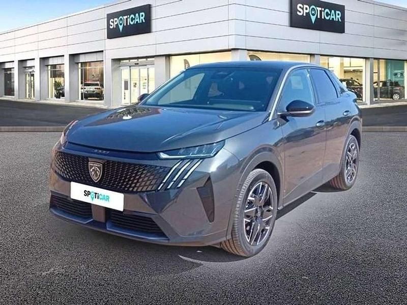 Usado Peugeot 3008 Allure 145 CV (106 kW) 2025 Gris SUV