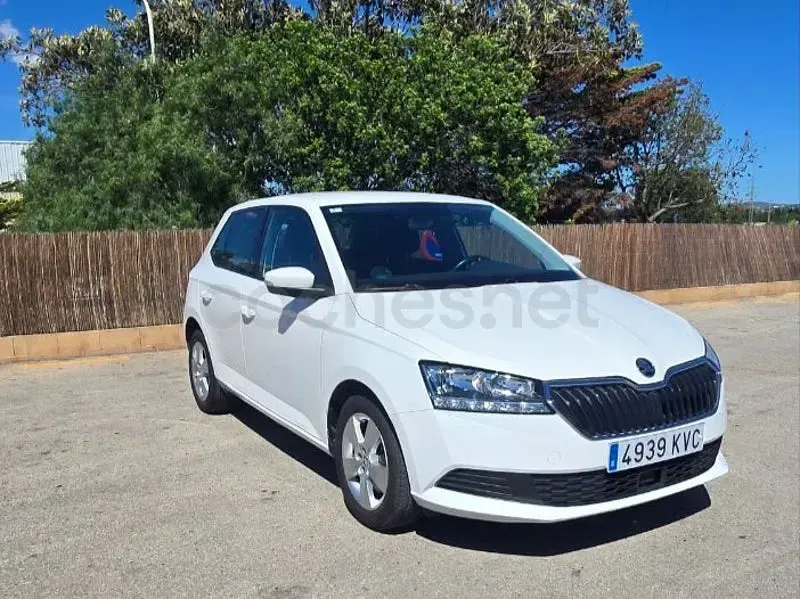 Usado Seat Ibiza FR 115 CV (84 kW) 2019 Blanco Utilitario