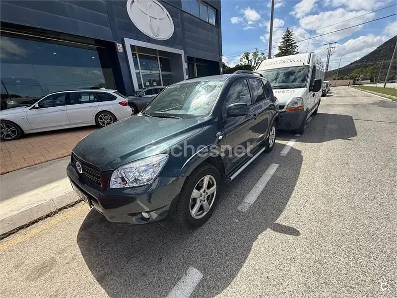Usado Toyota RAV4 Premium 177 CV (130 kW) 2006 Verde SUV