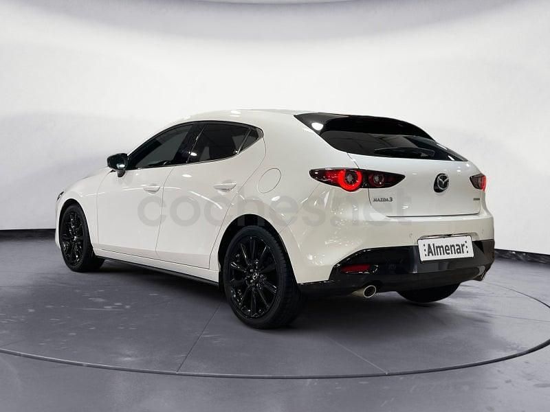 Usado Mazda 3 122 CV (89 kW) 2022 Blanco Berlina