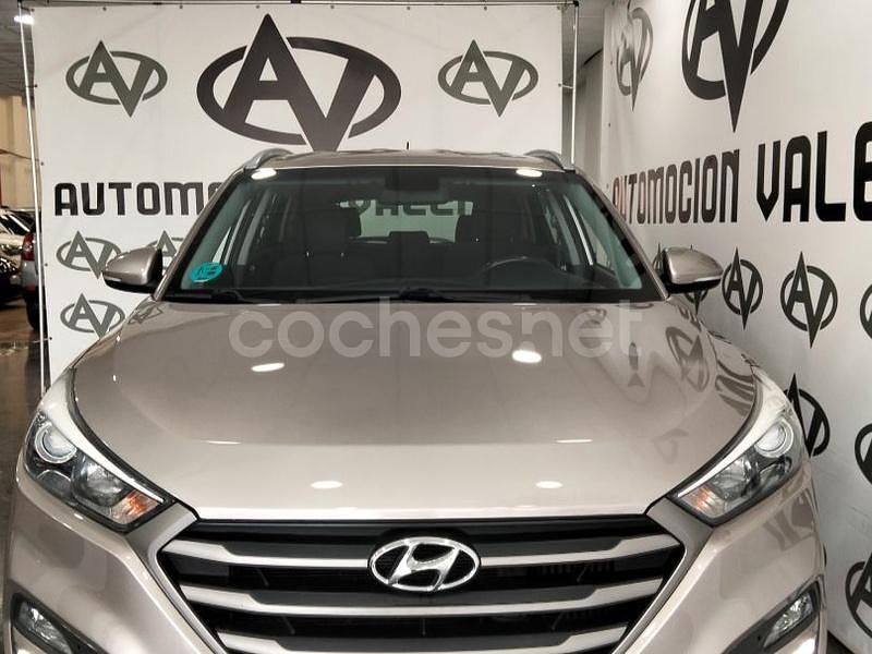 Usado Hyundai Tucson 115 CV (84 kW) 2016 Beige SUV