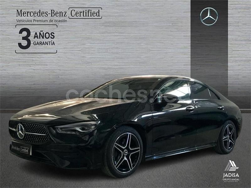 Negro Usado 2025 Mercedes CLA200 Berlina | 40.990 € (Precio justo) - Imagen 1/4