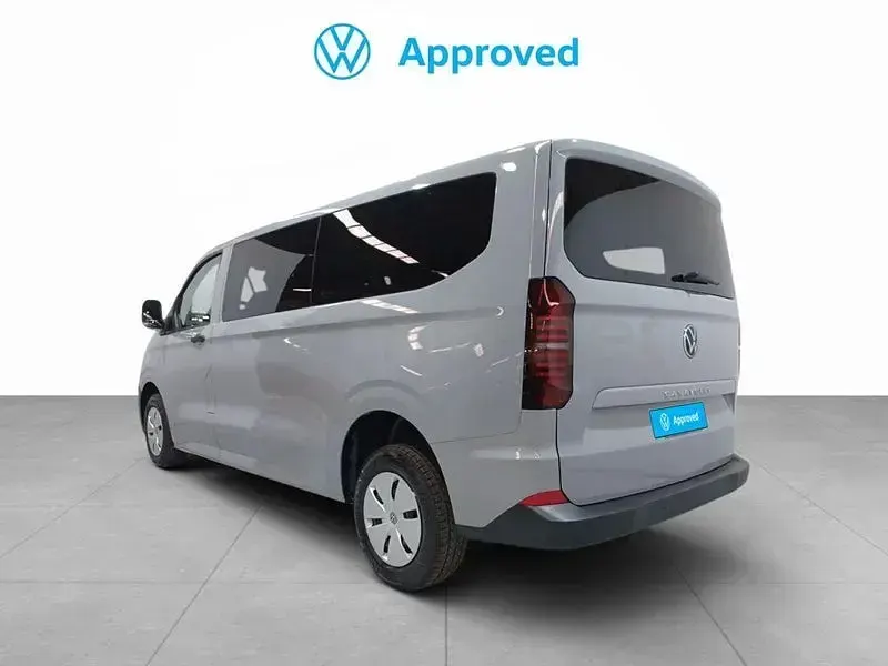 Usado VW Caravelle 150 CV (110 kW) 2026 Gris / plata Van