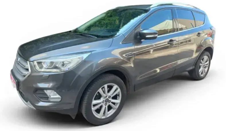 Usado Ford Kuga Titanium 120 CV (88 kW) 2018 Gris / plata SUV