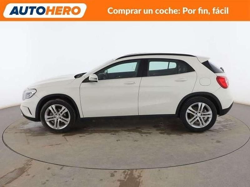 Usado Mercedes GLA200 Style 136 CV (100 kW) 2015 Blanco SUV