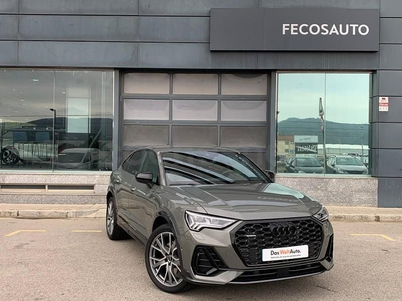 Usado Audi Q3 Sportback Ambiente 200 CV (147 kW) 2021 Gris / plata SUV