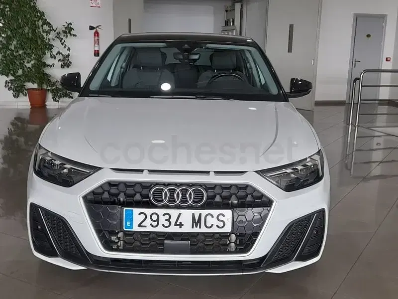 Usado Audi A1 S-Line 110 CV (80 kW) 2023 Blanco SUV