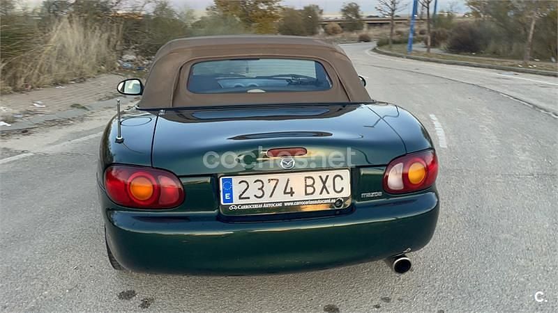 Verde Usado 2002 Mazda MX5 Active Descapotable | 8500 € (Precio justo) - Imagen 1/4