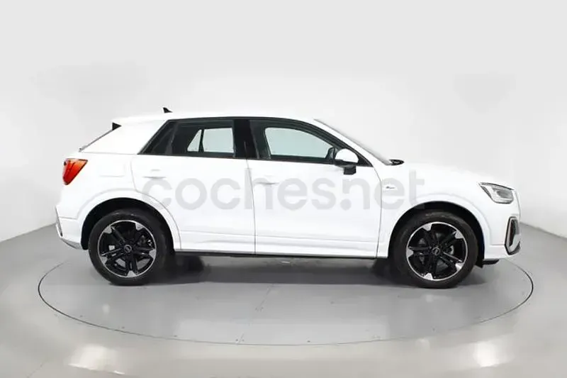 Usado Audi Q2 116 CV (85 kW) 2025 Blanco SUV