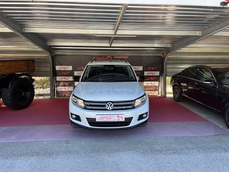 Usado VW Tiguan 110 HP (80 kW) 2014 Branco SUV