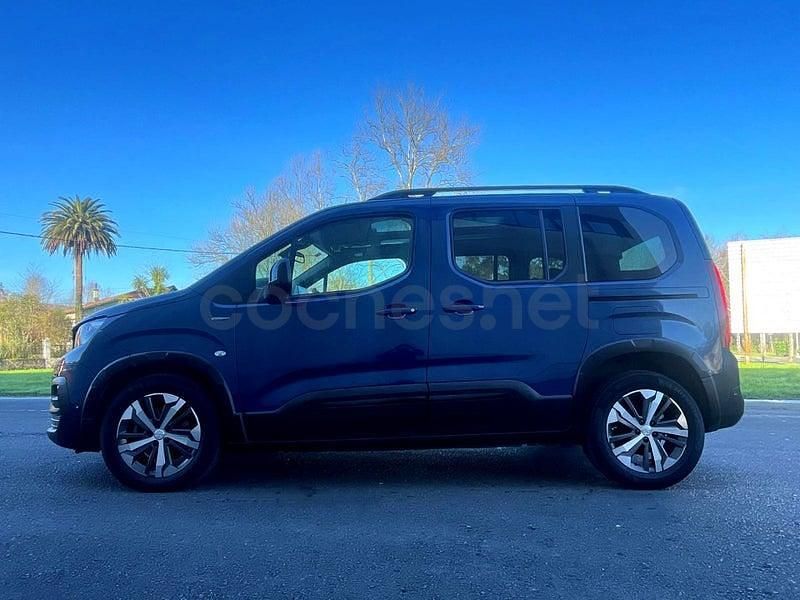 Usado Peugeot Rifter GT-line 130 CV (95 kW) 2019 Azul Monovolumen