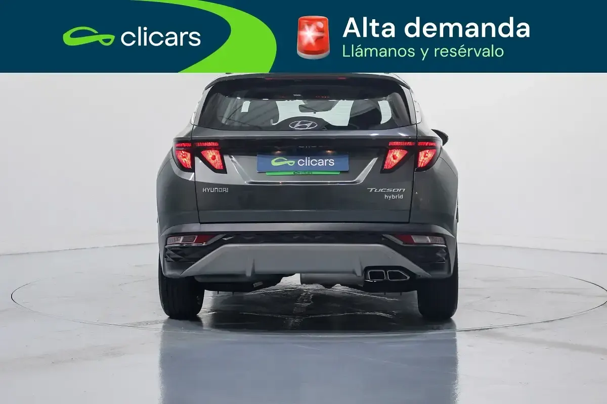 Usado Hyundai Tucson 115 CV (84 kW) 2022 Gris SUV
