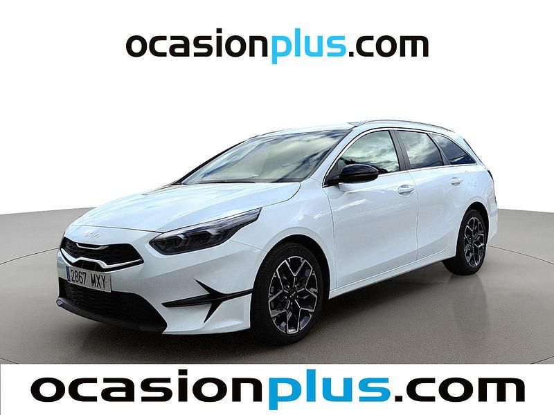 Blanco Usado 2025 Kia Ceed Style Utilitario | 19.900 € (Super precio) - Imagen 1/4
