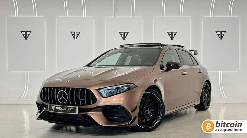 Usado Mercedes A45 AMG Premium 421 CV (309 kW) 2022 Plateado Utilitario