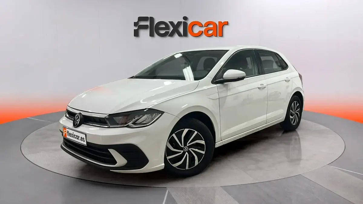 Usado VW Polo 95 CV (69 kW) 2023 Blanco Utilitario