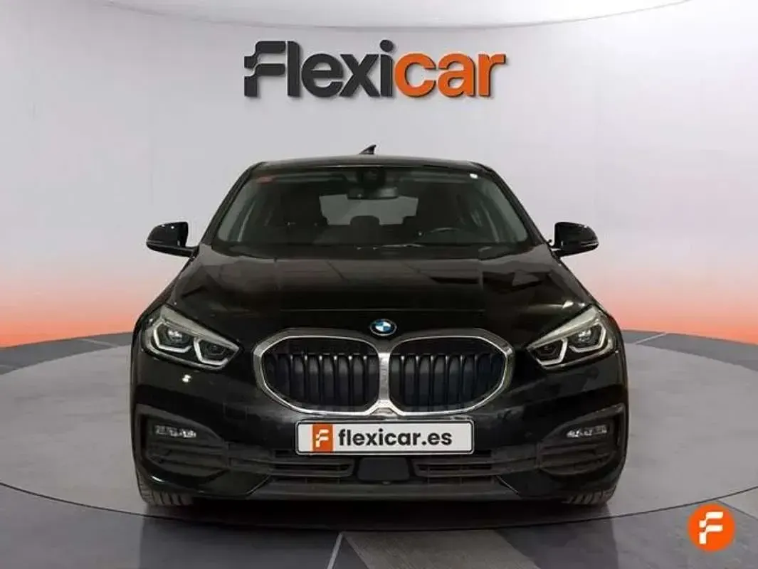 Usado BMW 116 116 CV (85 kW) 2021 Negro Utilitario