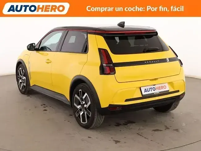 Usado Renault R5 Komfort 110 kW (150 CV) 2025 Amarillo Utilitario