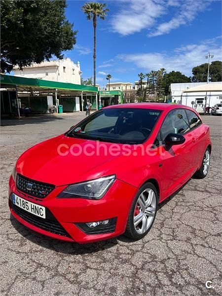 Usado Seat Ibiza SC CUPRA 180 CV (132 kW) 2012 Rojo Utilitario