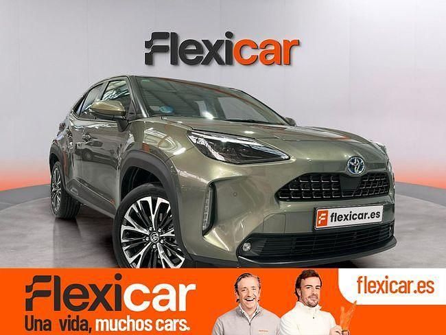 Usado Toyota Yaris Hybrid Plus 116 CV (85 kW) 2021 Gris