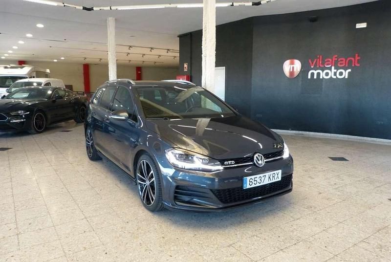 Gris Usado 2018 VW Golf VII GTD Familiar | 22.900 € (Un poco caro) - Imagen 1/4