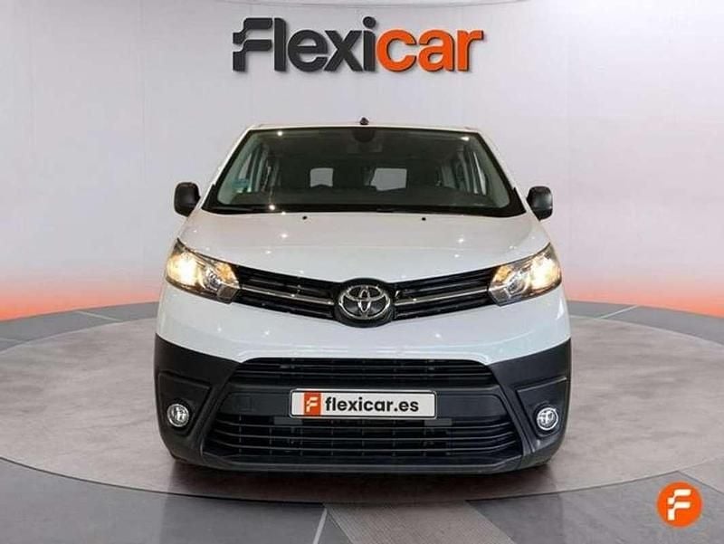 Usado Toyota Proace Comfort 120 CV (88 kW) 2022 Blanco Monovolumen
