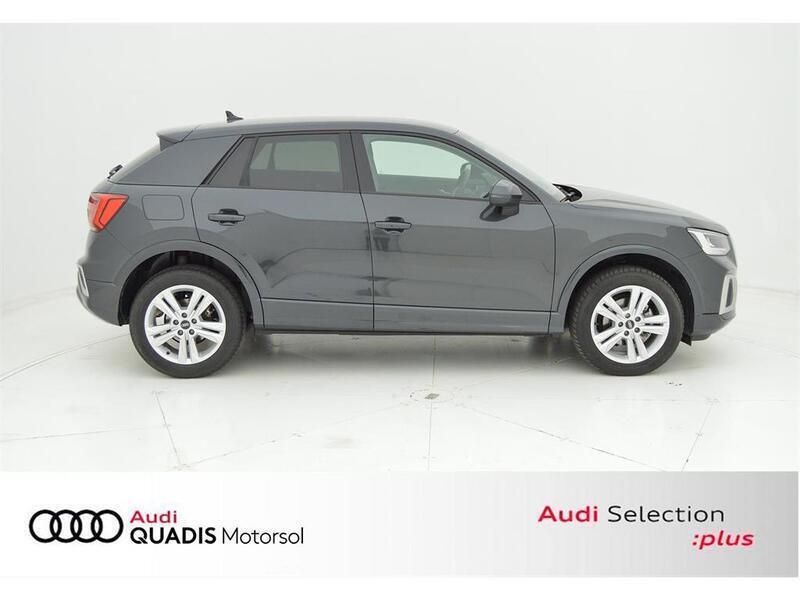 Usado Audi Q2 Advanced Plus 110 CV (80 kW) 2022 Gris SUV