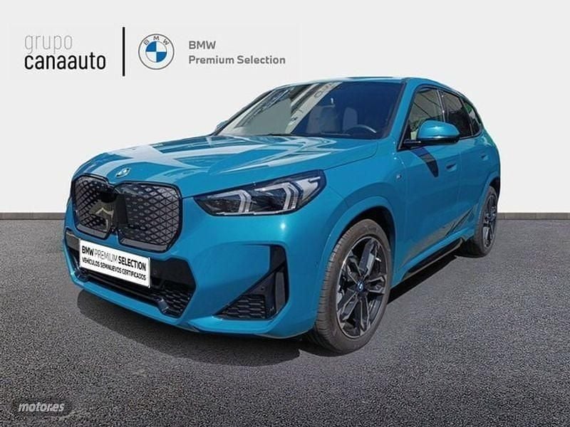 Azul Usado 2024 BMW iX1 Comfort Edition SUV | 41.500 € (Un poco caro) - Imagen 1/4