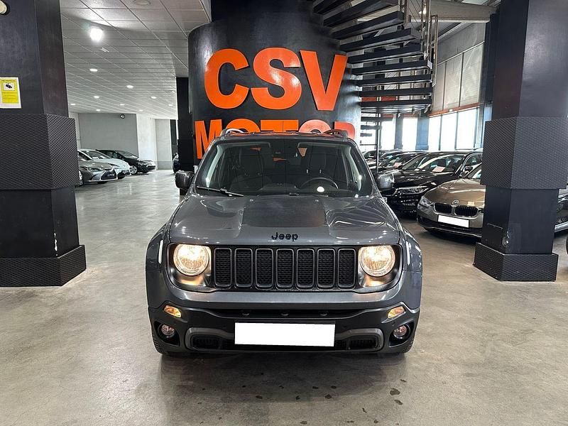 Usado Jeep Renegade Trailhawk 242 CV (177 kW) 2022 Gris SUV