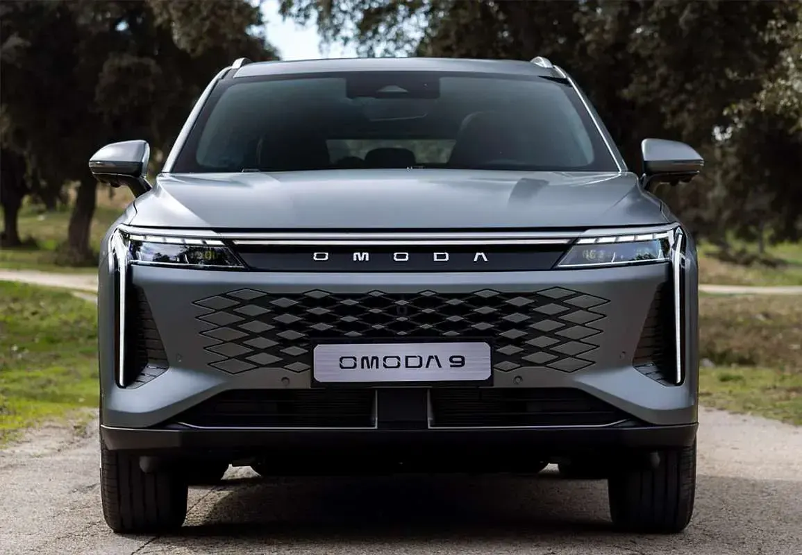 Nuevo Omoda 9 537 CV (394 kW) 2026 Negro SUV