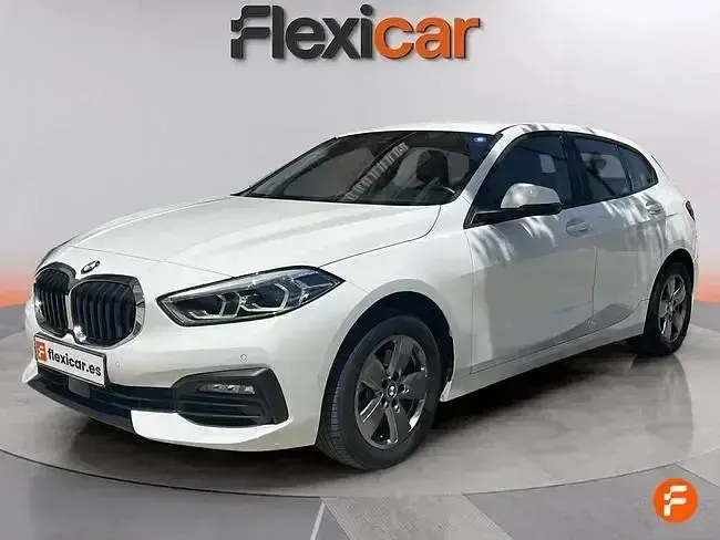 Käytetty BMW 118 140 HP (102 kW) 2020 Valkoinen Viistoperä