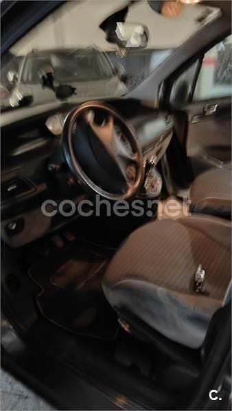 Gris / plata Usado 2012 Citroën C8 Monovolumen | 5590 € (Buen precio) - Imagen 1/4