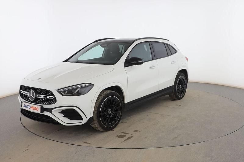 Blanco Usado 2023 Mercedes GLA250 AMG line SUV | 38.799 € (Buen precio) - Imagen 1/3
