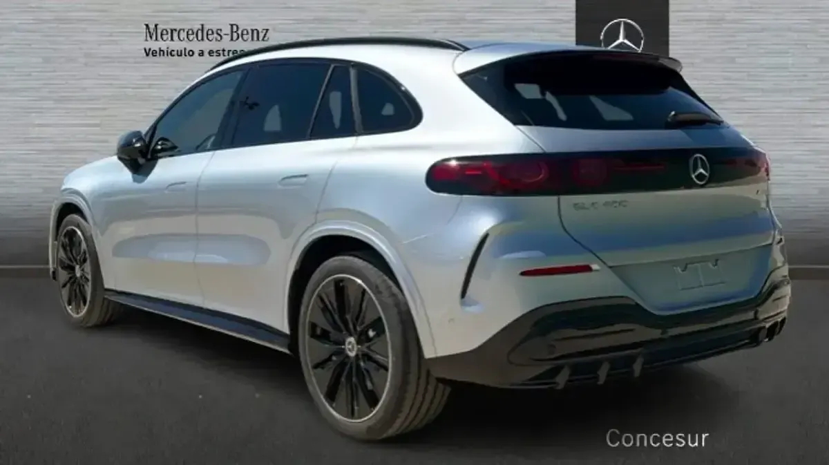 Nuevo Mercedes GLC400d 359 kW (489 CV) 2026 Gris