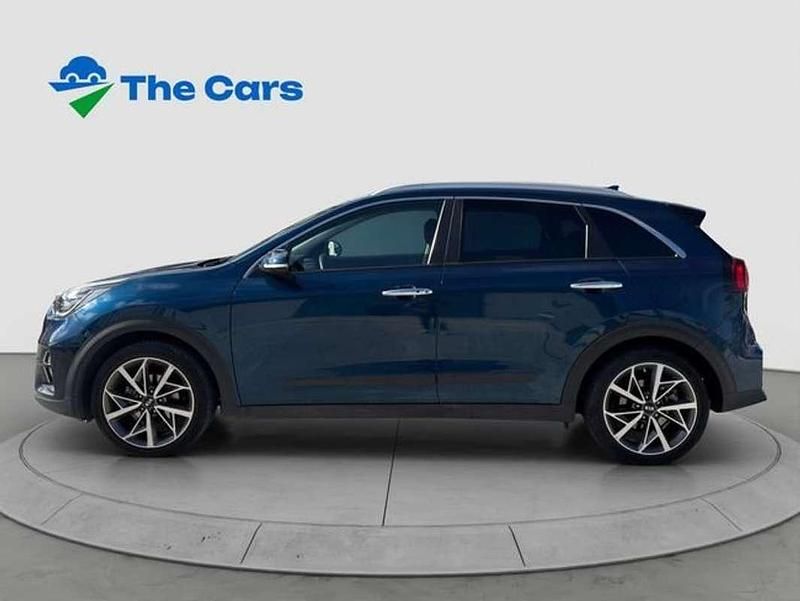 Usado Kia Niro 141 HP (103 kW) 2021 Azul SUV