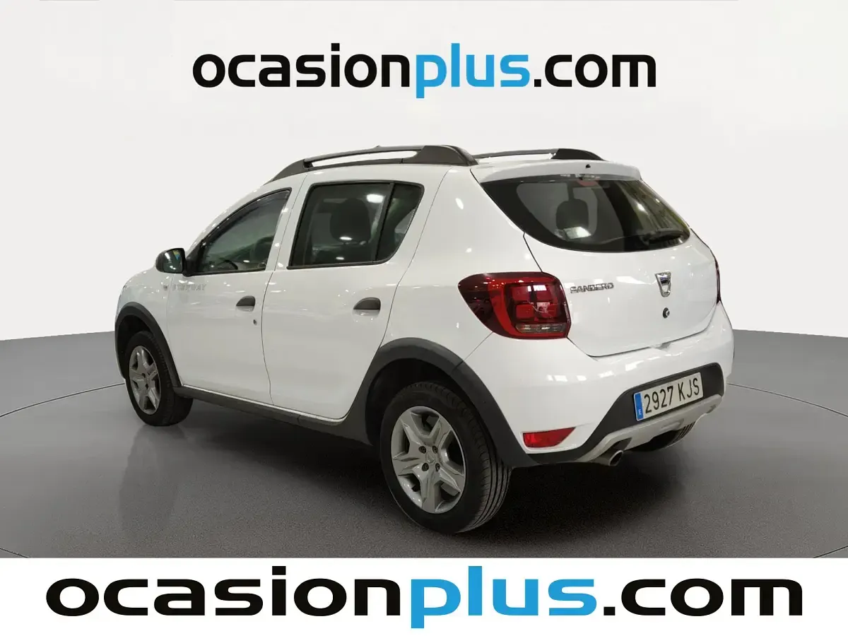 Usado Dacia Sandero Stepway 90 CV (66 kW) 2018 Blanco Utilitario