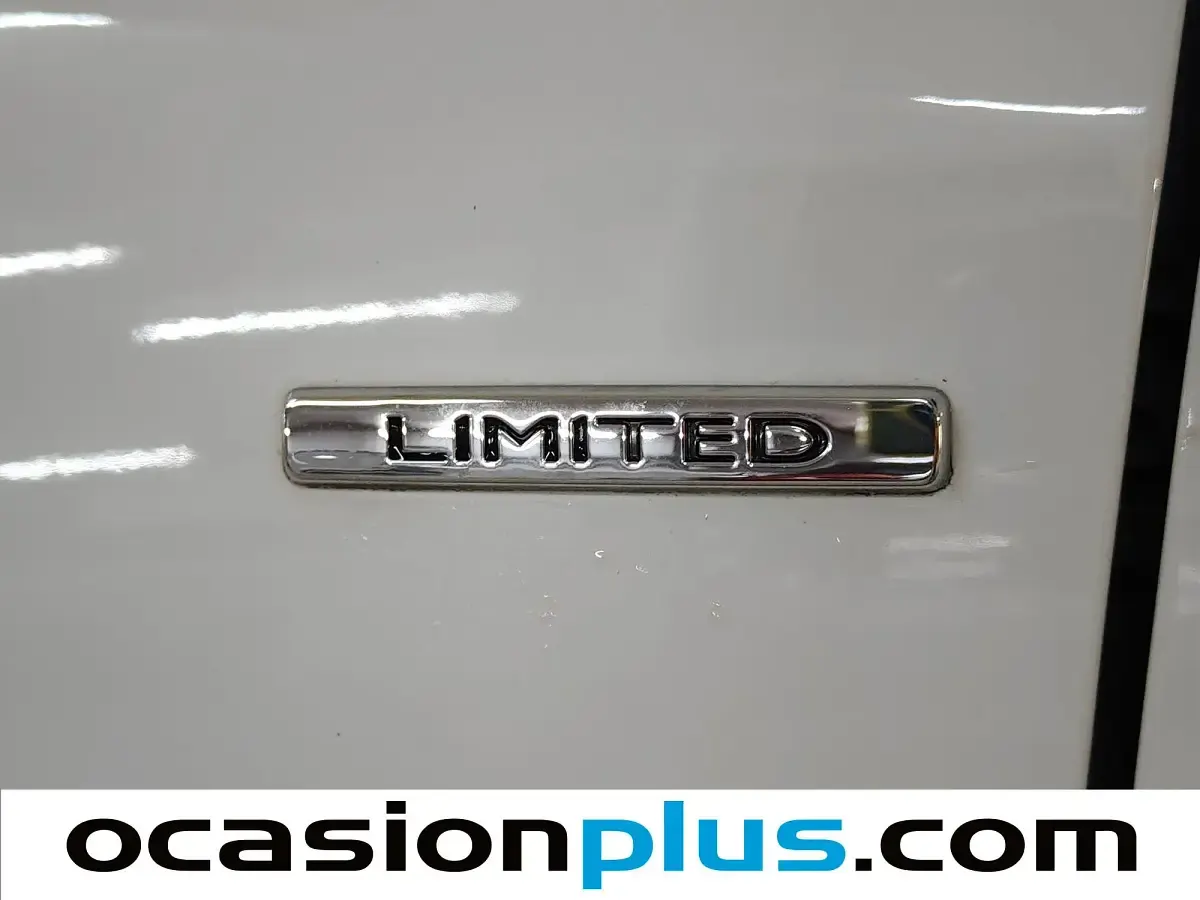 Usado Renault Mégane III LIMITED 95 CV (69 kW) 2015 Blanco Utilitario