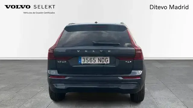 Usado Volvo XC60 Core 350 CV (257 kW) 2025 Azul SUV