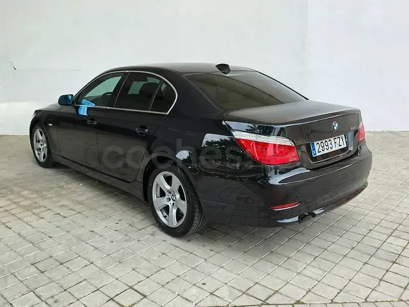 Usado BMW 520 177 CV (130 kW) 2008 Azul Berlina